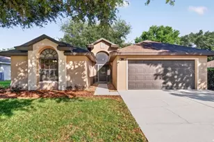 4943 Treasure Cay Rd, Tavares, FL 32778 - Photo 1
