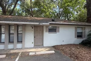 32818 Lake Square Ct, Leesburg, FL 34788 - Photo 1