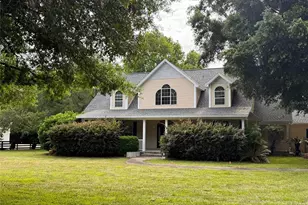 2766 Livery Ln, The Villages, FL 32162 - Photo 1