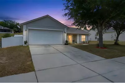 812 Shore Breeze Way, Minneola, FL 34715 - Photo 1