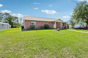 985 10th Ave, Deland, FL 32724 - Photo 1