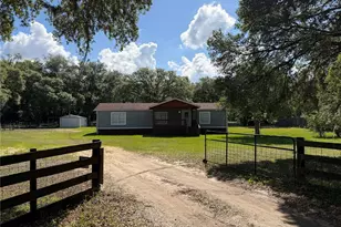 30842 Round Lake Rd, Mount Dora, FL 32757 - Photo 1