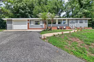 1811 Hilltop Dr, Mount Dora, FL 32757 - Photo 1