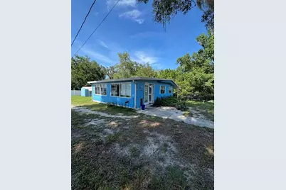 6885 NE 5th Street, Ocala, FL 34470 - Photo 1