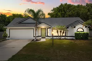 5543 Pine St, Mount Dora, FL 32757 - Photo 1