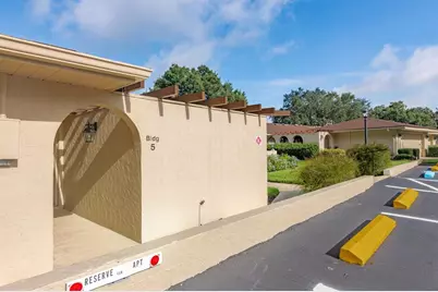 100 S Tremain Street #5, Mount Dora, FL 32757 - Photo 1