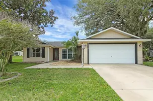 1204 Oak Hammock Ln, Lady Lake, FL 32159 - Photo 1