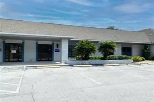 918 Rolling Acres Rd, Lady Lake, FL 32159 - Photo 1