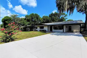 1240 Cr 463, Lake Panasoffkee, FL 33538 - Photo 1