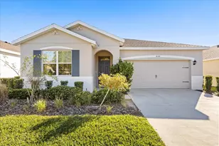 8104 Penrose Pl, Wildwood, FL 34785 - Photo 1
