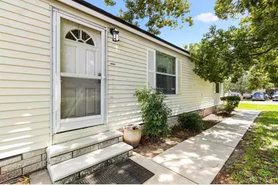 2915 Arbor Ridge Boulevard, Fruitland Park, FL 34731 - Photo 1