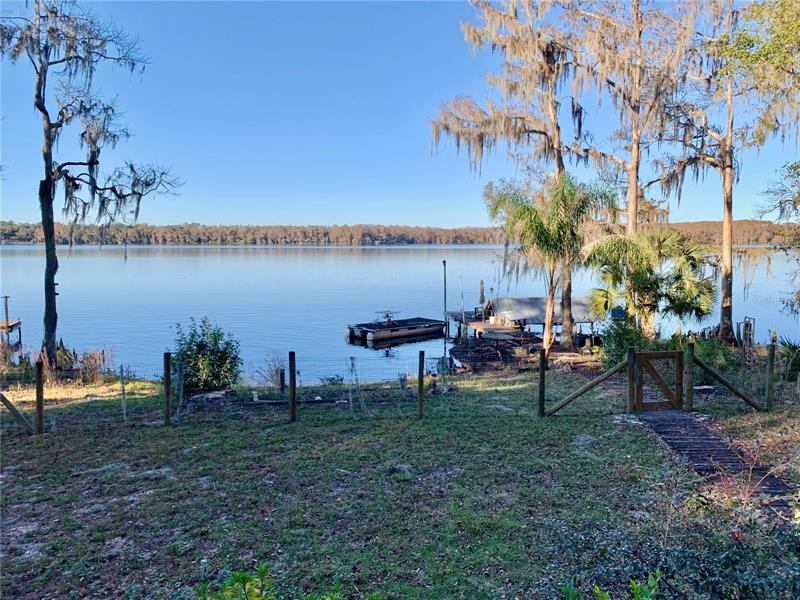 246 Redwater Lake Rd, Hawthorne, FL 32640 - MLS GC510186 - Coldwell Banker