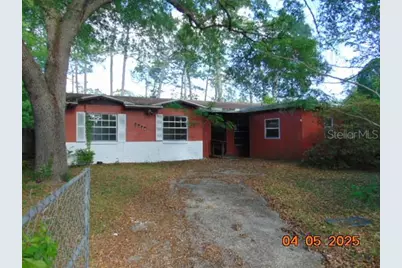 1129 NE 24 Terrace, Gainesville, FL 32641 - Photo 1