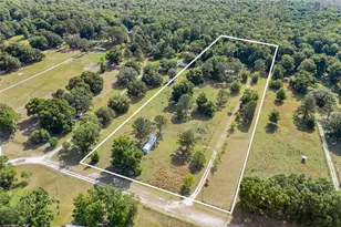 427 SW Buck Ct, Fort White, FL 32038 - Photo 1