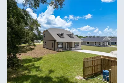 3279 E Iris Lane, Bell, FL 32619 - Photo 1