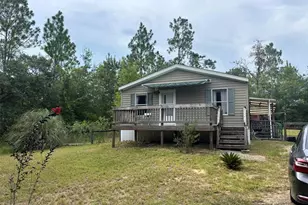 9831 NE 65th Ln, Bronson, FL 32621 - Photo 1