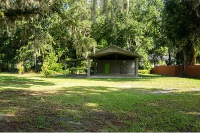 523 SE 28th Way, Melrose, FL 32666 - Photo 1