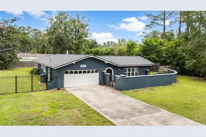 2840 NW 54th Avenue, Gainesville, FL 32653 - Photo 1