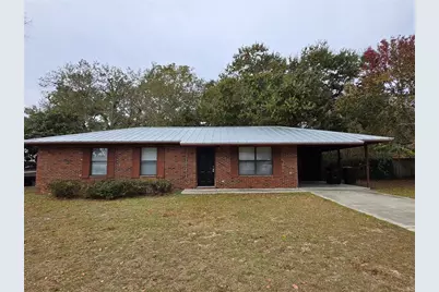 660 SW Bird Avenue, Keystone Heights, FL 32656 - Photo 1