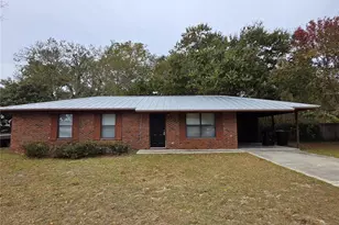 660 SW Bird Ave, Keystone Heights, FL 32656 - Photo 1