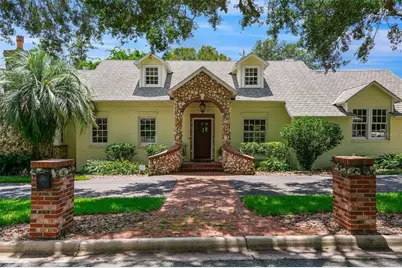 2739 SW 3rd Place, Gainesville, FL 32607 - Photo 1