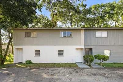 6115 SW 12th Place #13 D, Gainesville, FL 32607 - Photo 1