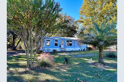 372 SW Hawk Ln, Fort White, FL 32038 - Photo 1