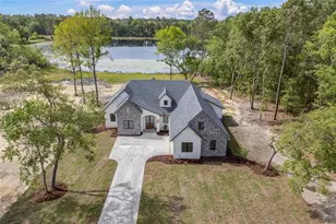 264 NW Sylvi Dr, Lake City, FL 32055 - Photo 1