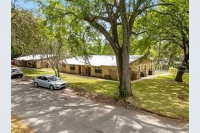 915 NW 40th Avenue, Gainesville, FL 32609 - Photo 1