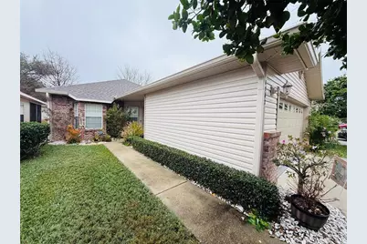 4902 NW 79th Road, Gainesville, FL 32653 - Photo 1