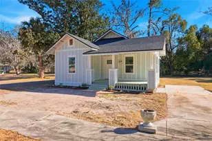 215 SE 1st Ave, Williston, FL 32696 - Photo 1