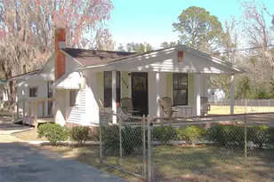 8551 Oglesby Ave, Jacksonville, FL 32220 - Photo 1