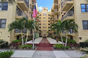130 4th Ave N, Saint Petersburg, FL 33701 - Photo 1