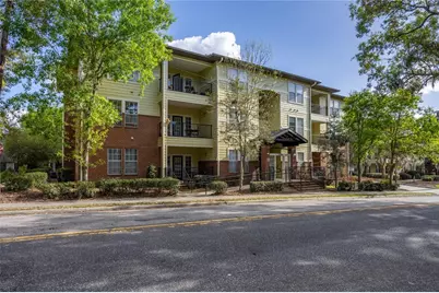 1245 SW 9th Road #202, Gainesville, FL 32601 - Photo 1