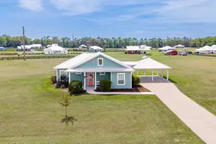 6095 SW 82nd Pl, Trenton, FL 32693 - Photo 1