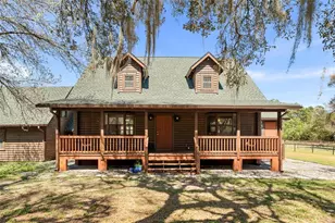 13791 SE 30th St, Morriston, FL 32668 - Photo 1