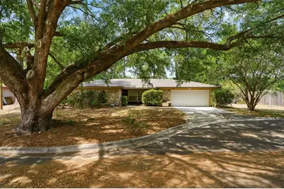 2416 NW 55th Boulevard, Gainesville, FL 32653 - Photo 1