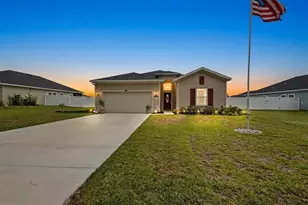 560 NW 4th Ave, Williston, FL 32696 - Photo 1