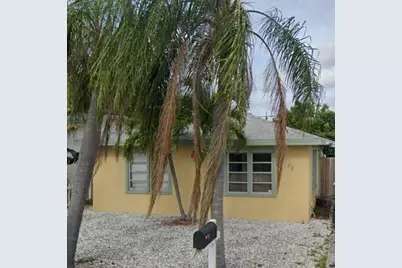 48 E 25th Street, Riviera Beach, FL 33404 - Photo 1