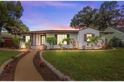 2640 Dartmouth Avenue N, Saint Petersburg, FL 33713 - Photo 1