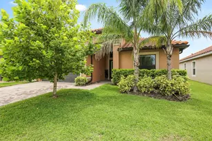 12037 Cardinal Flower Dr, Riverview, FL 33579 - Photo 1