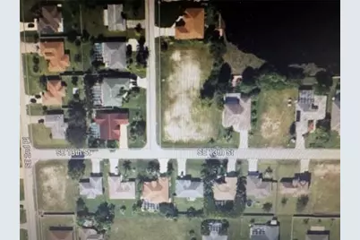 307 SE 13th Street, Cape Coral, FL 33990 - Photo 1