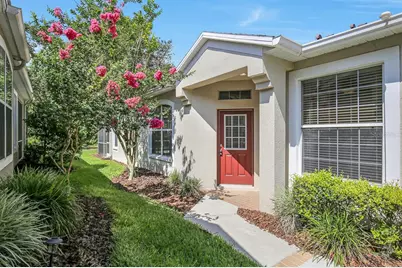 15715 Phoebepark Avenue, Lithia, FL 33547 - Photo 1