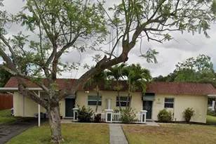 2627 Linda St, Sarasota, FL 34231 - Photo 1