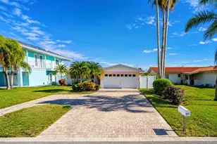 527 Lillian Dr, Madeira Beach, FL 33708 - Photo 1