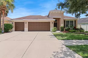 11137 Wembley Landing Dr, Lithia, FL 33547 - Photo 1