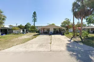 1906 58th Ave Dr W, Bradenton, FL 34207 - Photo 1