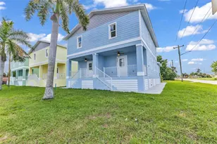301 E Virginia Ave, Punta Gorda, FL 33950 - Photo 1