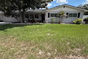 501 NE 5th St, Mulberry, FL 33860 - Photo 1
