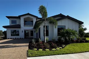 201 Blue Pearl Ct, Sarasota, FL 34240 - Photo 1